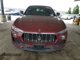 2018 Maserati Levante z VIN ZN661XUA4JX268883, wystawiony jako Copart lot #55102575 z przebiegiem 91 638 mil mil oraz Tytuł czysty. Historia ofert i sprzedaży dostępna na DreamBid. Obrazek 5.