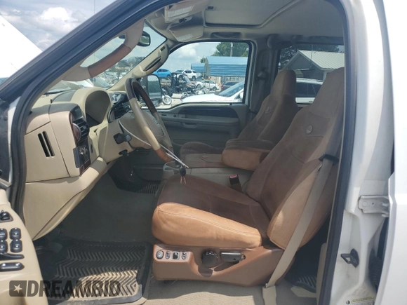 2005 Ford F-250 XL с VIN 1FTSW21P35EA29209, выставлен на аукционе Copart как лот 59752895 с пробегом 118 621 миль миль и Списание • Salvage title. История ставок и продаж доступна на DreamBid. Изображение 7.