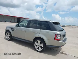 2012 Land Rover Range Rover Sport HSE Lux z VIN SALSK2D40CA729859, wystawiony jako IAAI lot #42741938 z przebiegiem 78 889 mil mil oraz . Historia ofert i sprzedaży dostępna na DreamBid. Obrazek 3.
