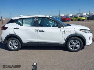 2022 Nissan Kicks S with VIN 3N1CP5BV0NL518752, listed as a IAAI auction lot 41940643 with 1 mi miles. Bid and sale history available at carsss.com. Image 13.