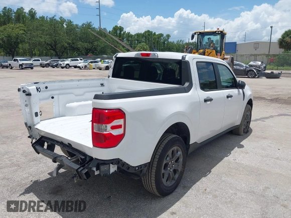 2024 Ford Maverick XLT with VIN 3FTTW8H95RRB40930, listed as a IAAI auction lot 42751253 with 6,596 mi miles and . Bid and sale history available at DreamBid. Image 4.