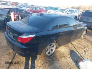 2009 BMW 5 Series 528i with VIN WBANU53559C122201, listed as a IAAI auction lot 41349820 with 172,692 mi miles and . Bid and sale history available at carsss.com. Image 4.