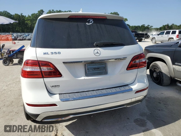2014 Mercedes-Benz M 350 with VIN 4JGDA5JB0EA283475, listed as a Copart auction lot 57140295 with 105,777 mi miles and Salvage title. Bid and sale history available at DreamBid. Image 6.