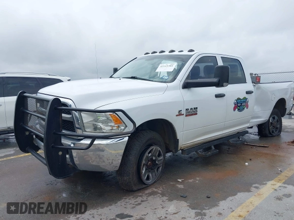 2016 Ram 2500 Tradesman with VIN 3C6UR5HLXGG237028, listed as a IAAI auction lot 42115381 with 302,532 mi miles and . Bid and sale history available at DreamBid. Image 17.