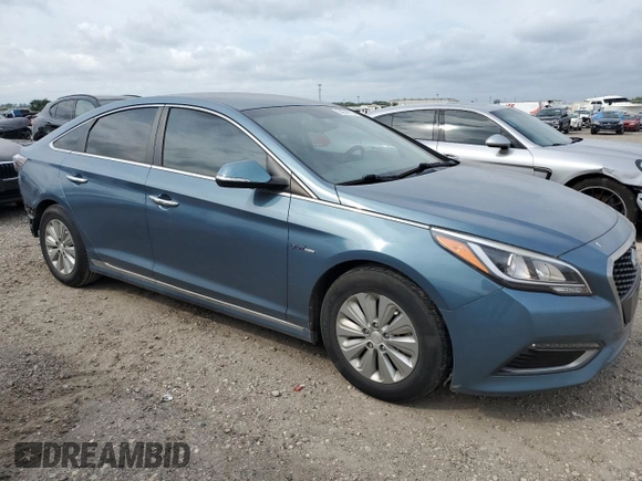 2016 Hyundai Sonata SE with VIN KMHE24L11GA015229, listed as a Copart auction lot 54944115 with 95,819 mi miles and Salvage Title. Bid and sale history available at DreamBid. Image 4.