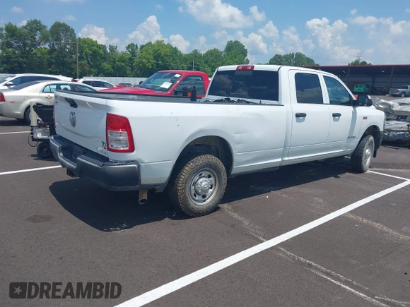 2022 Ram 2500 Tradesman with VIN 3C6UR4HJ5NG389157, listed as a IAAI auction lot 42596760 with 79,914 mi miles and . Bid and sale history available at DreamBid. Image 4.
