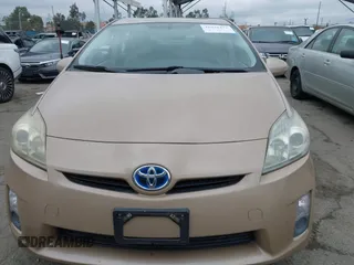 2011 Toyota Prius I with VIN JTDKN3DU8B1408929, listed as a IAAI auction lot 41925472 with 162,130 mi miles. Bid and sale history available at carsss.com. Image 12.