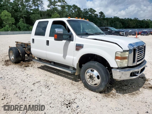 2010 Ford F-350 XL with VIN 1FTWW3DR9AEA59443, listed as a Copart auction lot 61190545 with 147,998 mi miles and Salvage title. Bid and sale history available at DreamBid. Image 4.