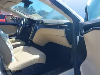 2017 Tesla Model S 100D with VIN 5YJSA1E23HF189813, listed as a IAAI auction lot 41767079 with 53,541 mi miles. Bid and sale history available at carsss.com. Image 5.