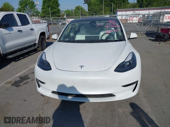 2023 Tesla Model 3 z VIN 5YJ3E1EA3PF600030, wystawiony jako IAAI lot #42052459 z przebiegiem 11 177 mil mil oraz . Historia ofert i sprzedaży dostępna na DreamBid. Obrazek 11.