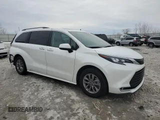 2024 Toyota Sienna XLE with VIN 5TDYSKFC5RS141621, listed as a Copart auction lot 44435555 with 12,971 mi miles and Clean Title. Bid and sale history available at DreamBid. Image 4.