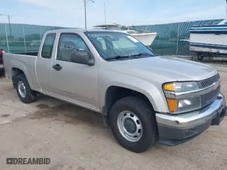 2008 Chevrolet Colorado Work Truck with VIN 1GCCS199088121980, listed as a IAAI auction lot 42062256 with 104,882 mi miles. Bid and sale history available at carsss.com. Image 1.