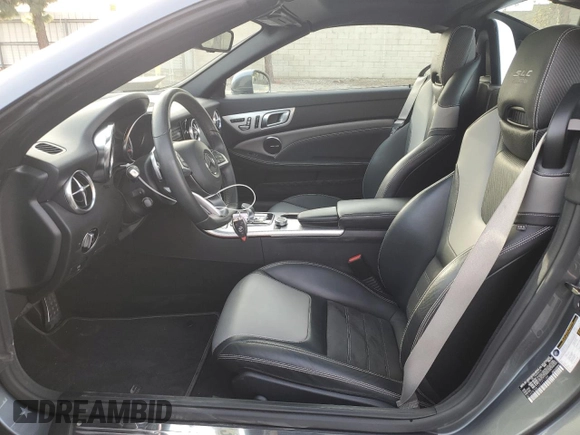 2020 Mercedes-Benz SLC 300 с VIN W1KPK3JA1LF171199, выставлен на аукционе Copart как лот 86151364 с пробегом 20 646 миль миль и Списание • Salvage title. История ставок и продаж доступна на DreamBid. Изображение 7.