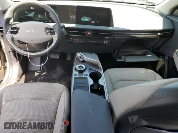 2022 Kia EV6 Wind with VIN KNDC3DLC7N5028809, listed as a Copart auction lot 54728684 with 52,594 mi miles and Salvage Title. Bid and sale history available at carsss.com. Image 8.
