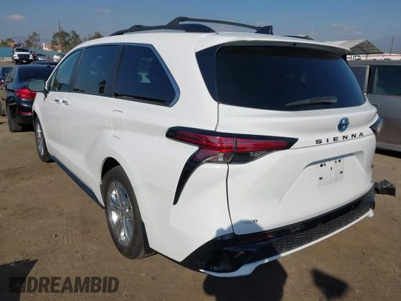 2023 Toyota Sienna XSE with VIN 5TDXSKFC7PS076599, listed as a IAAI auction lot 41548652 with 35,587 mi miles. Bid and sale history available at carsss.com. Image 3.
