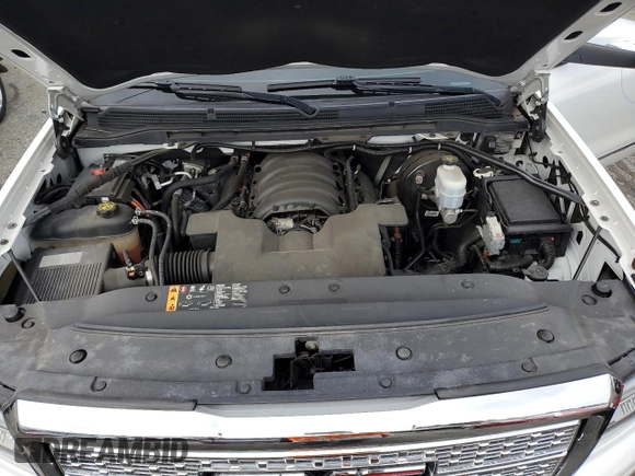 2018 GMC Sierra 1500 Denali z VIN 3GTU2PEJ1JG531226, wystawiony jako Copart lot #49286105 z przebiegiem 130 923 mil mil oraz Szkoda całkowita • Salvage title. Historia ofert i sprzedaży dostępna na DreamBid. Obrazek 11.