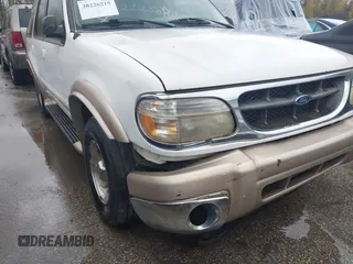 2000 Ford Explorer Eddie Bauer with VIN 1FMZU74EXYZA59442, listed as a IAAI auction lot 40810248 with 212,508 mi miles and . Bid and sale history available at DreamBid. Image 6.