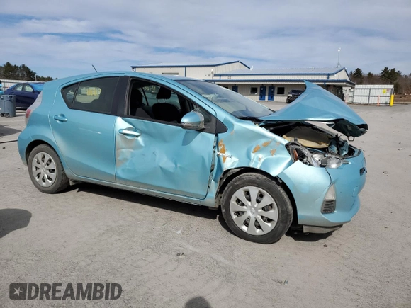 2013 Toyota Prius One with VIN JTDKDTB39D1049512, listed as a Copart auction lot 49312605 with Not Provided miles and Salvage Title. Bid and sale history available at DreamBid. Image 4.