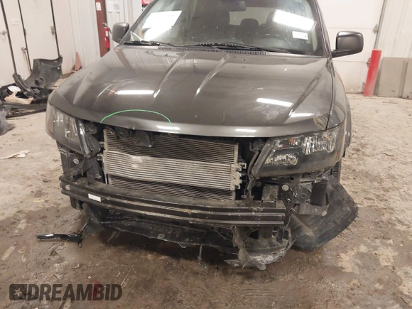 2020 Dodge Journey SE Value with VIN 3C4PDCAB7LT261279, listed as a IAAI auction lot 41564096 with 67,388 mi miles and . Bid and sale history available at DreamBid. Image 6.