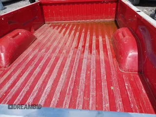 1992 Dodge Dakota "S" with VIN 1B7FL26X3NS677489, listed as a IAAI auction lot 42167931 with 108,582 mi miles. Bid and sale history available at carsss.com. Image 8.