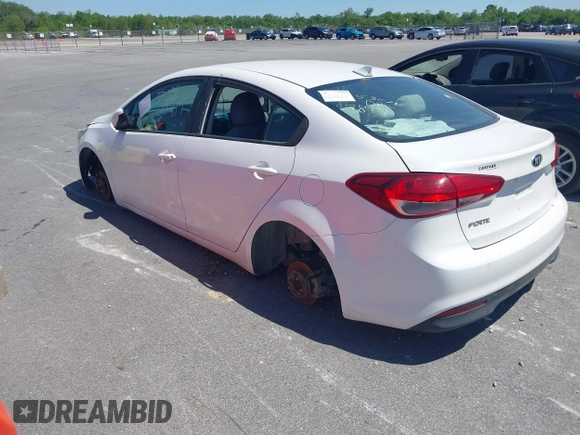 2017 Kia Forte LX with VIN 3KPFL4A70HE008347, listed as a IAAI auction lot 42028615 with 1 mi miles. Bid and sale history available at carsss.com. Image 3.