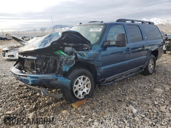 2005 Chevrolet Suburban Z71 with VIN 3GNFK16ZX5G275563, listed as a Copart auction lot 85082084 with 217,164 mi miles and Salvage Title. Bid and sale history available at carsss.com. Image 1.