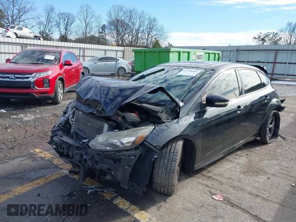 2014 Ford Focus ST with VIN 1FADP3L99EL147387, listed as a IAAI auction lot 41300582 with Not Provided miles and . Bid and sale history available at carsss.com. Image 17.