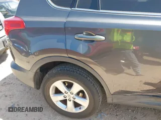 2013 Toyota RAV4 XLE with VIN 2T3RFREV1DW017471, listed as a IAAI auction lot 41990090 with 170,066 mi miles. Bid and sale history available at carsss.com. Image 18.
