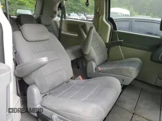 2009 Dodge Grand Caravan SE with VIN 2D8HN44E99R541957, listed as a Copart auction lot 60810425 with 172,392 mi miles and Salvage title. Bid and sale history available at DreamBid. Image 11.