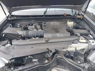 2022 Toyota 4Runner SR5 with VIN JTEMU5JR4N6054529, listed as a IAAI auction lot 41184357 with 47,628 mi miles and . Bid and sale history available at DreamBid. Image 10.