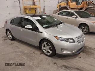 2011 Chevrolet Volt with VIN 1G1RC6E43BU103141, listed as a IAAI auction lot 41951523 with 180,440 mi miles. Bid and sale history available at carsss.com. Image 1.