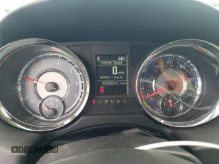 2014 Chrysler Town & Country Touring z VIN 2C4RC1BG0ER268882, wystawiony jako Copart lot #58740255 z przebiegiem 105 866 mil mil oraz Szkoda całkowita • Salvage title. Historia ofert i sprzedaży dostępna na DreamBid. Obrazek 9.