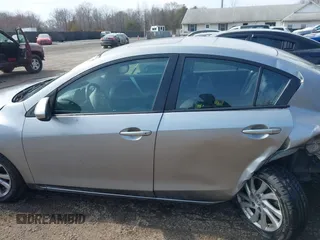 2012 Mazda 3 i Grand Touring with VIN JM1BL1W86C1688281, listed as a IAAI auction lot 41643298 with 266,291 mi miles and . Bid and sale history available at DreamBid. Image 13.