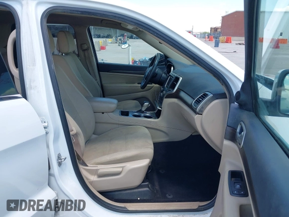 2017 Jeep Grand Cherokee Altitude with VIN 1C4RJEAG2HC618718, listed as a IAAI auction lot 42232984 with 176,458 mi miles and . Bid and sale history available at DreamBid. Image 5.