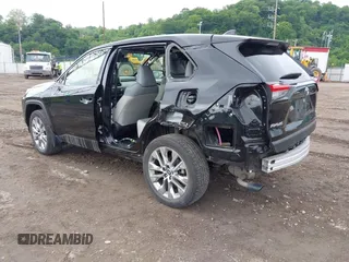 2021 Toyota RAV4 XLE Premium с VIN JTMA1RFV8MD069137, выставлен на аукционе IAAI как лот 42371437 с пробегом 25 602 миль миль и . История ставок и продаж доступна на DreamBid. Изображение 3.