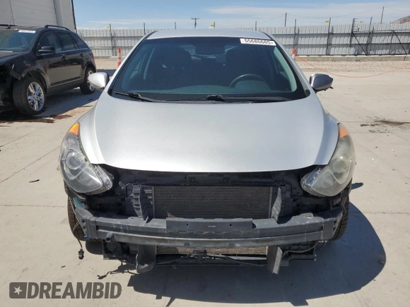 2013 Hyundai Elantra z VIN KMHD35LE1DU094901, wystawiony jako Copart lot #55686685 z przebiegiem 107 319 mil mil oraz Szkoda całkowita • Salvage title. Historia ofert i sprzedaży dostępna na DreamBid. Obrazek 5.