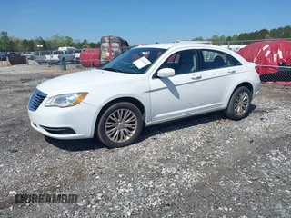 2014 Chrysler 200 LX with VIN 1C3CCBABXEN206344, listed as a IAAI auction lot 41956600 with 280,000 mi miles. Bid and sale history available at carsss.com. Image 2.