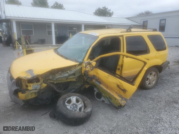 2003 Ford Escape XLT Popular 2 with VIN 1FMYU93133KE05502, listed as a Copart auction lot 86878604 with 0 mi miles and Clean Title. Bid and sale history available at carsss.com. Image 1.