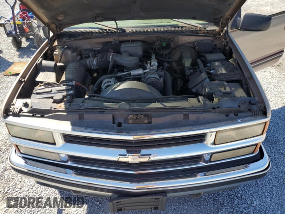 1997 Chevrolet Silverado 1500 with VIN 2GCEK19R6V1141478, listed as a Copart auction lot 50797925 with 274,288 mi miles and Salvage Title. Bid and sale history available at DreamBid. Image 11.