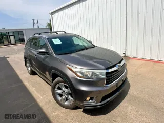 2015 Toyota Highlander Limited with VIN 5TDDKRFH3FS112004, listed as a Copart auction lot 53403155 with 179,746 mi miles and Clean Title. Bid and sale history available at carsss.com. Image 1.