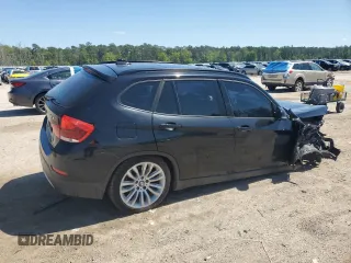 2014 BMW X1 sDrive28i z VIN WBAVM1C52EVW51919, wystawiony jako Copart lot #52282325 z przebiegiem Nie podano mil oraz Szkody całkowita. Historia ofert i sprzedaży dostępna na DreamBid. Obrazek 3.