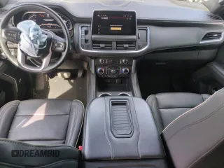 2023 GMC Yukon XL SLT z VIN 1GKS2GKD3PR282110, wystawiony jako Copart lot #52950425 z przebiegiem 99 147 mil mil oraz Szkoda całkowita • Salvage title. Historia ofert i sprzedaży dostępna na DreamBid. Obrazek 8.