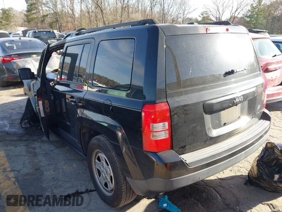 2015 Jeep Patriot Sport with VIN 1C4NJPBAXFD377504, listed as a IAAI auction lot 41743361 with 1 mi miles. Bid and sale history available at carsss.com. Image 3.