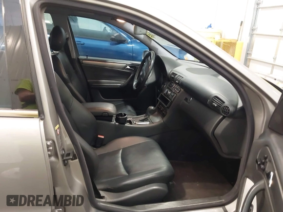 2004 Mercedes-Benz C 230 Kompressor with VIN WDBRF40J04A581570, listed as a IAAI auction lot 41649446 with 151,117 mi miles and . Bid and sale history available at DreamBid. Image 5.