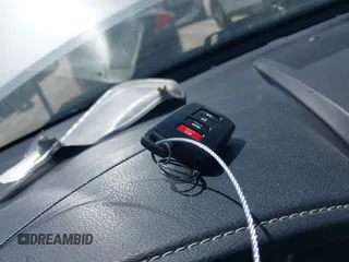 2016 Toyota Camry XLE z VIN 4T1BF1FK7GU502816, wystawiony jako IAAI lot #42129658 z przebiegiem 179 177 mil mil oraz . Historia ofert i sprzedaży dostępna na DreamBid. Obrazek 11.