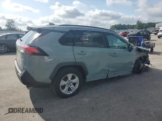 2020 Toyota RAV4 XLE with VIN 2T3P1RFV2LC084813, listed as a Copart auction lot 59567615 with 126,676 mi miles and Salvage title. Bid and sale history available at DreamBid. Image 3.