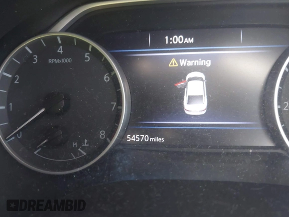 2017 Nissan Maxima SV with VIN 1N4AA6AP9HC414880, listed as a IAAI auction lot 41311227 with 54,570 mi miles and . Bid and sale history available at DreamBid. Image 7.