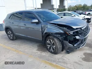 2024 Volkswagen Atlas SE with VIN 1V2DE2CA9RC250981, listed as a IAAI auction lot 41487466 with 10,021 mi miles and . Bid and sale history available at DreamBid. Image 1.