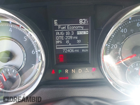 2014 Chrysler Town & Country Touring with VIN 2C4RC1BG3ER418600, listed as a IAAI auction lot 42132277 with 72,406 mi miles and . Bid and sale history available at DreamBid. Image 7.