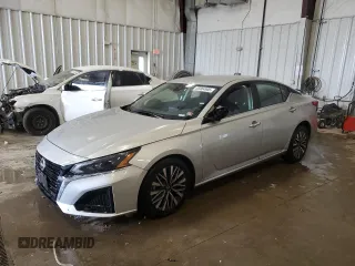 2023 Nissan Altima SV z VIN 1N4BL4DV5PN363135, wystawiony jako Copart lot #55964905 z przebiegiem 52 478 mil mil oraz Czysty tytuł • Clean title. Historia ofert i sprzedaży dostępna na DreamBid. Obrazek 1.